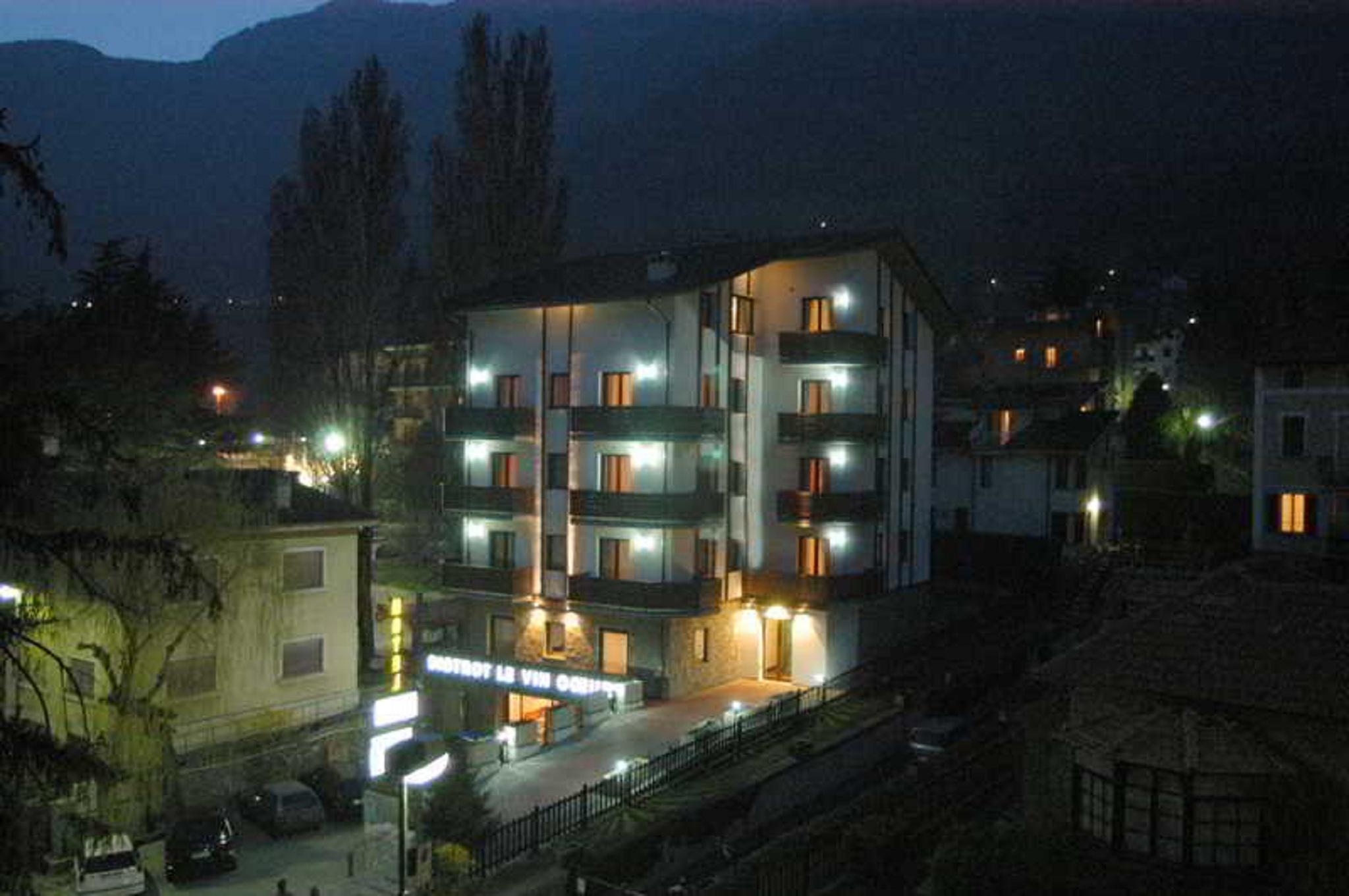 Hotel Au Soleil Saint-Vincent Dış mekan fotoğraf
