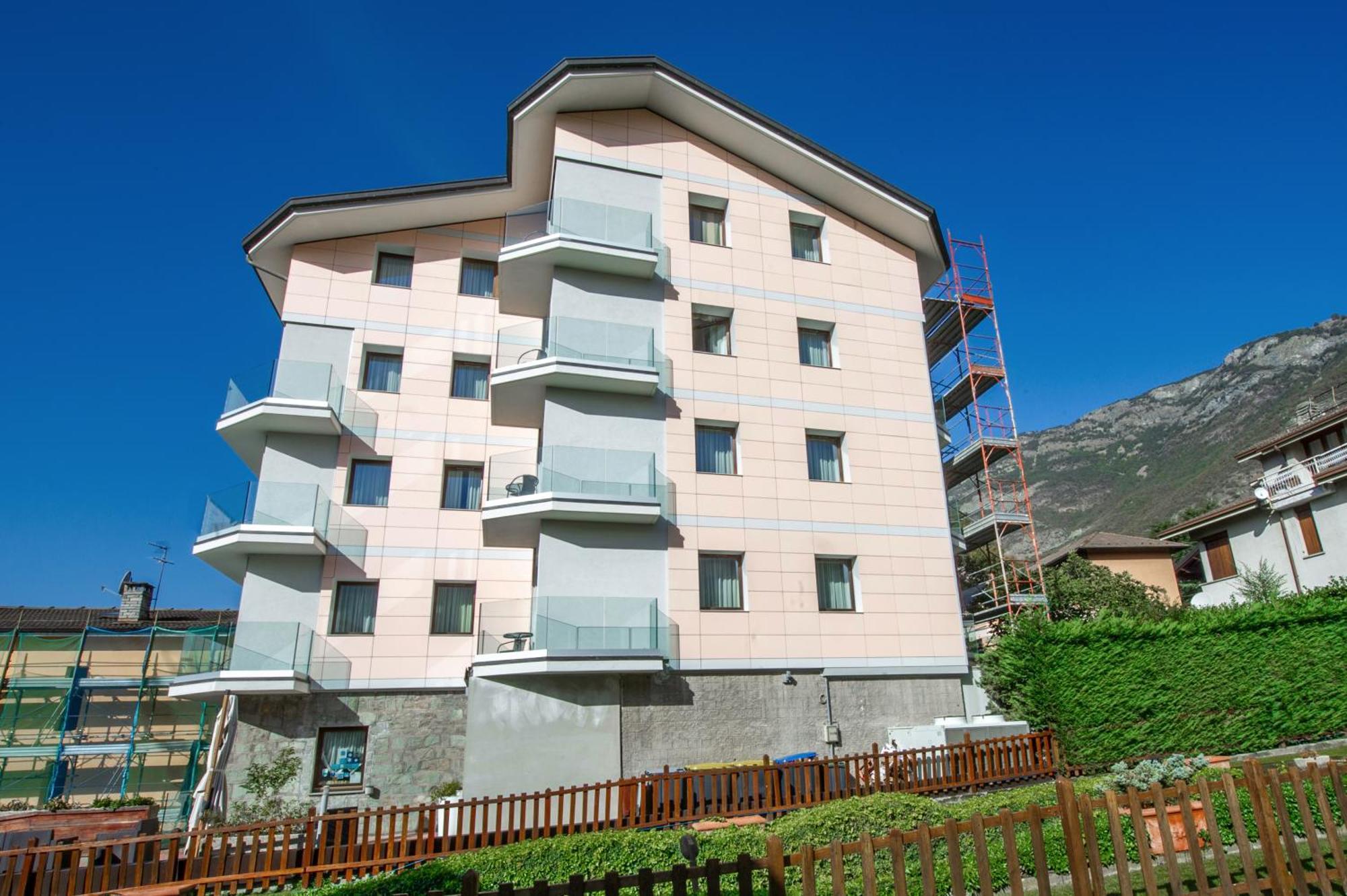 Hotel Au Soleil Saint-Vincent Dış mekan fotoğraf